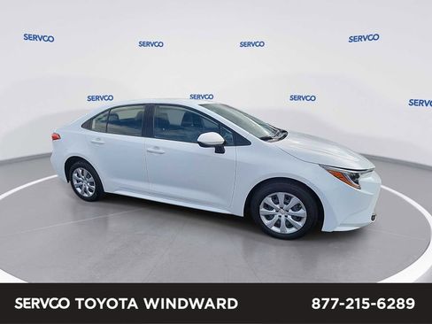Used 2023 Toyota Corolla LE image 1