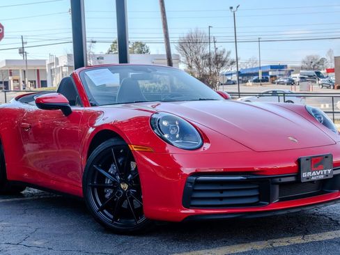 Used 2024 Porsche 911 Carrera image 37