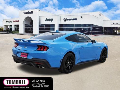 Used 2024 Ford Mustang GT Premium w/ GT Performance Package RWD image 7