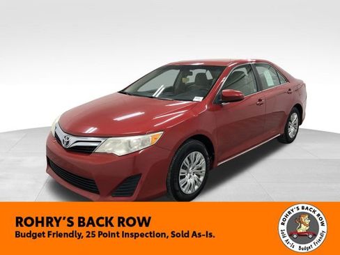 Used 2012 Toyota Camry LE FWD image 2