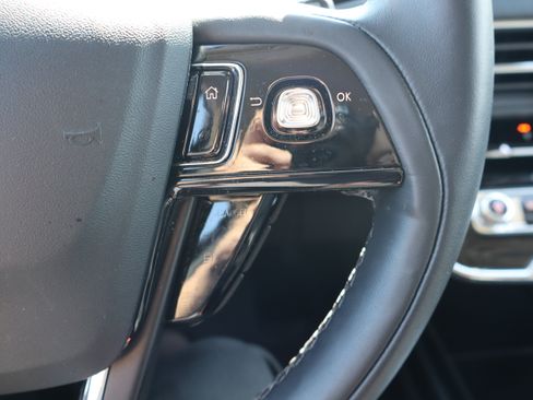 Used 2025 Lincoln Corsair Reserve AWD/4WD image 16