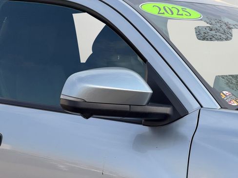 Used 2025 Toyota Tacoma TRD Sport w/ TRD Sport Premium Package image 11