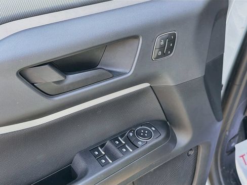 Used 2023 Ford Bronco Sport Outer Banks w/ Tech Package AWD/4WD image 19