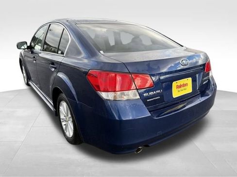 Used 2011 Subaru Legacy 2.5i Premium image 6