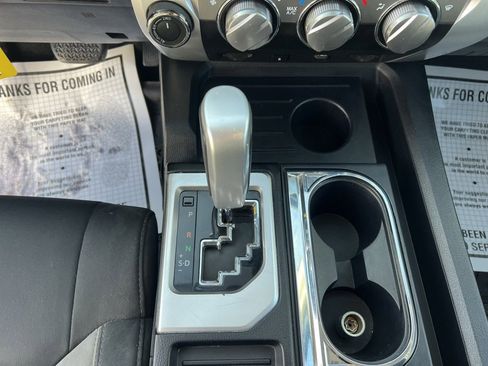 Used 2018 Toyota Tundra SR5 image 10