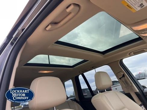 Used 2015 Mercedes-Benz GLK 350 2WD image 37