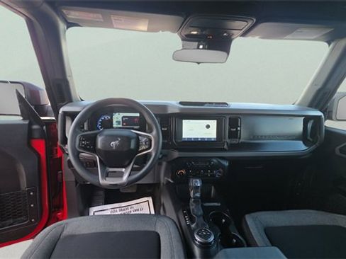 Used 2023 Ford Bronco 4-Door image 17