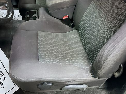 Used 2012 Chevrolet Colorado LT image 18