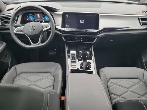 New 2026 Volkswagen Atlas Cross Sport SE image 6