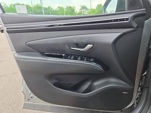 Certified 2024 Hyundai Tucson Limited AWD/4WD image 19