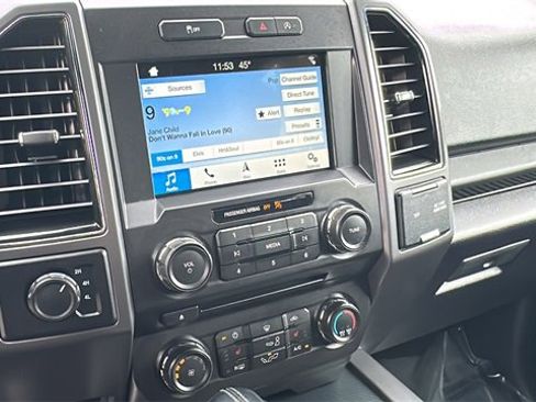 Used 2018 Ford F150 XLT w/ Equipment Group 302A Luxury image 28