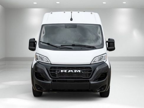 Used 2023 RAM ProMaster 2500 FWD image 4