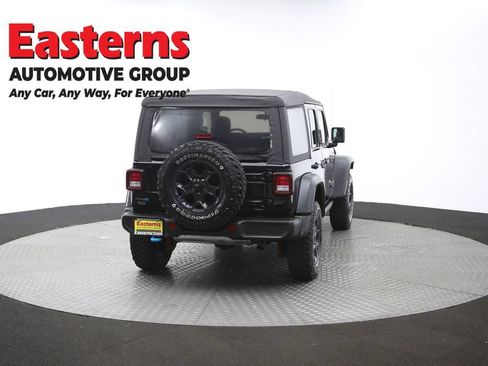 Used 2023 Jeep Wrangler Unlimited w/ Cold Weather Group AWD/4WD image 41