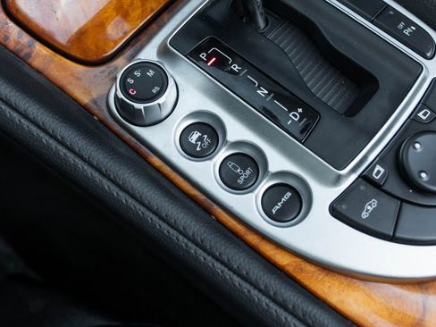 Used 2011 Mercedes-Benz SL 63 AMG image 37