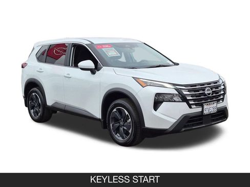 Certified 2026 Nissan Rogue SV FWD image 2