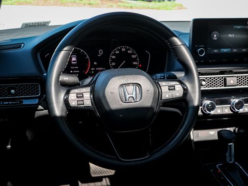 Used 2024 Honda Civic EX image 6