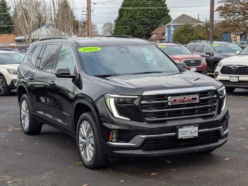 Used 2024 GMC Acadia Elevation image 7