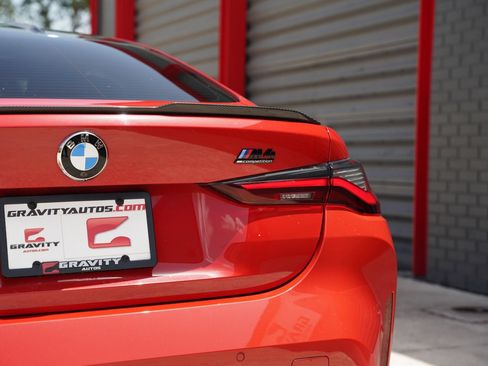 Used 2021 BMW M4 Competition w/ M Carbon Exterior Package RWD image 14