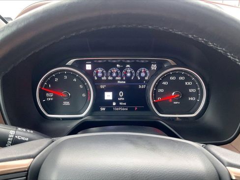 Used 2021 Chevrolet Tahoe High Country w/ Premium Package image 19