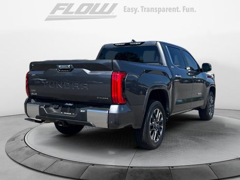 Used 2025 Toyota Tundra Limited AWD/4WD image 9
