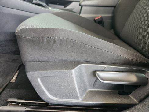 Used 2020 Volkswagen Jetta S image 23