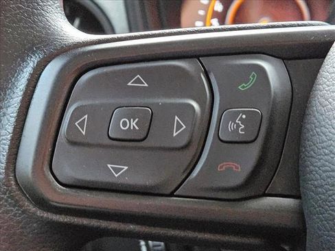 Used 2025 Jeep Wrangler Sport image 24