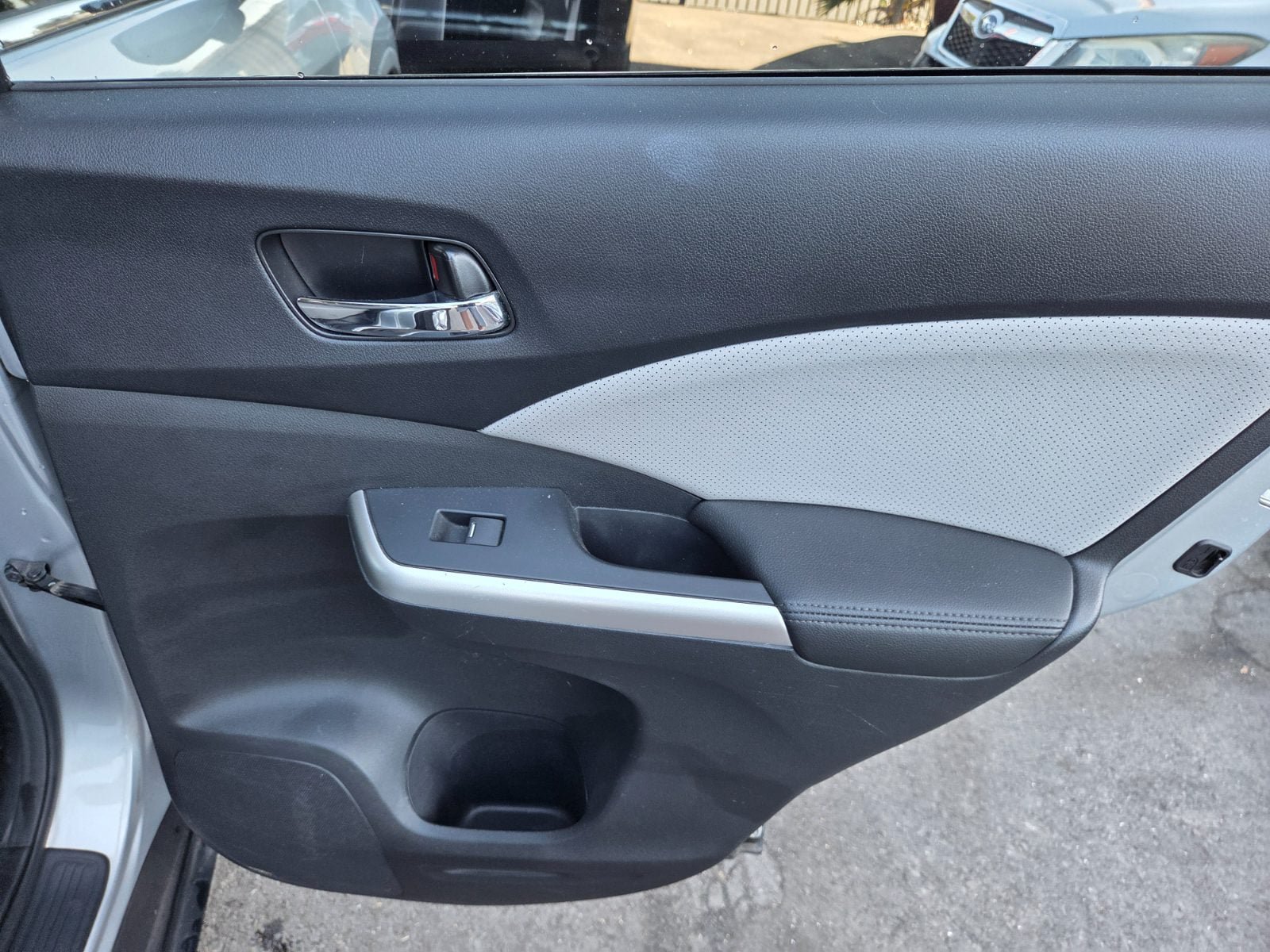 Used 2016 Honda CR-V EX-L image 12