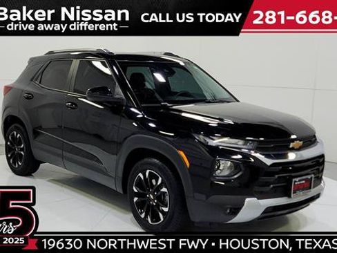 Used 2023 Chevrolet TrailBlazer LT w/ Convenience Package FWD image 1