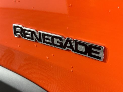 Used 2017 Jeep Renegade Sport w/ Power & Air Group image 37