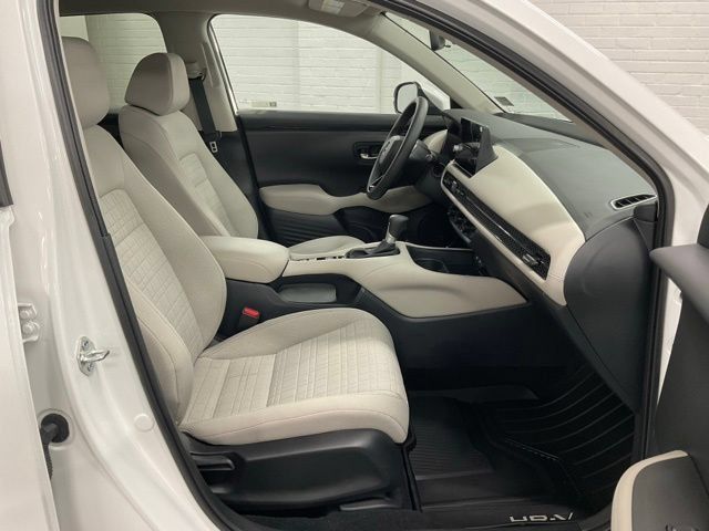 Certified 2026 Honda HR-V LX image 18