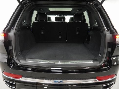 Certified 2023 Jeep Grand Cherokee Overland image 47