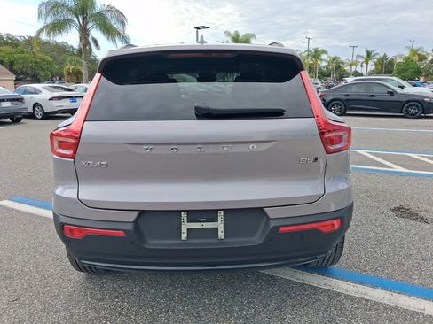 Used 2026 Volvo XC40 B5 Plus AWD/4WD image 6