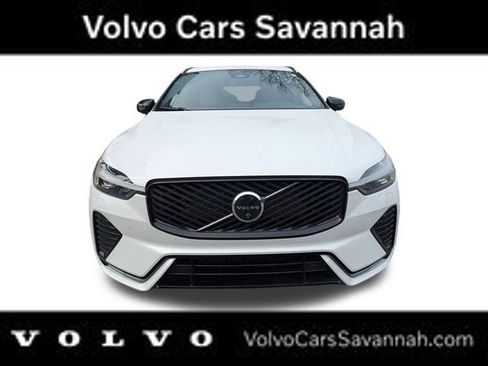 New 2026 Volvo XC60 B5 Plus w/ Protection Package Premier image 11
