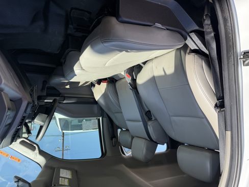 Used 2021 Ford F250 XL image 23