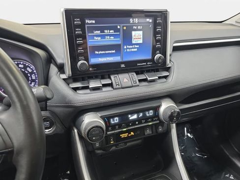 Used 2021 Toyota RAV4 XLE Premium AWD/4WD image 20