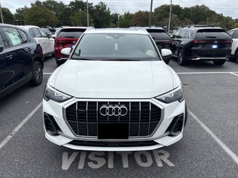 Used 2022 Audi Q3 2.0T Premium AWD/4WD image 3