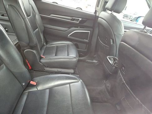 Used 2020 Kia Telluride S image 7