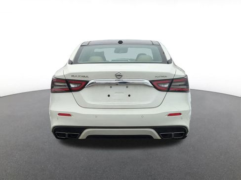 Used 2019 Nissan Maxima Platinum image 5