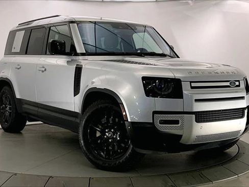 Used 2020 Land Rover Defender 110 SE image 33