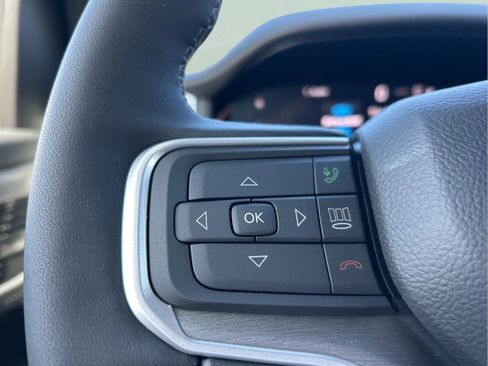 New 2026 Jeep Grand Wagoneer L Limited AWD/4WD image 13