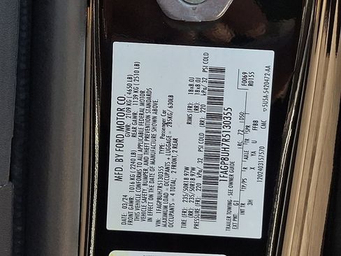 Used 2024 Ford Mustang Premium RWD image 27