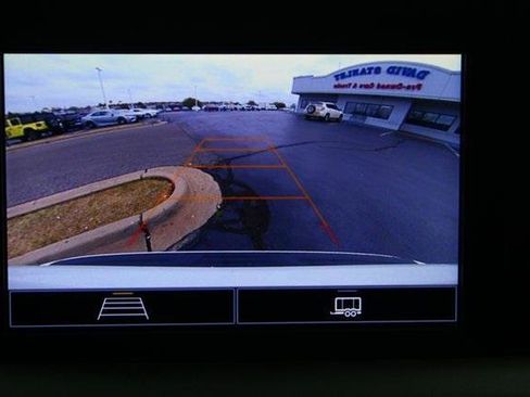 Used 2023 Chevrolet Suburban LS image 19