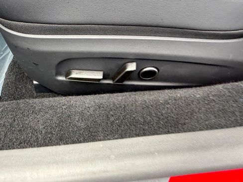 Used 2025 Tesla Model 3 Long Range RWD image 10
