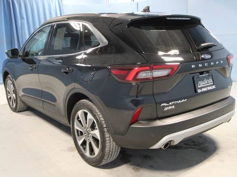 Used 2025 Ford Escape Platinum w/ Premium Technology Package image 26