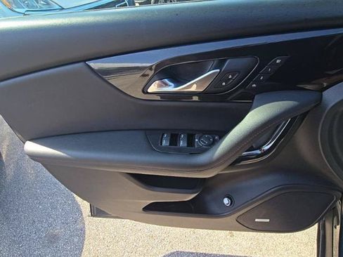 Used 2019 Chevrolet Blazer RS AWD/4WD image 11
