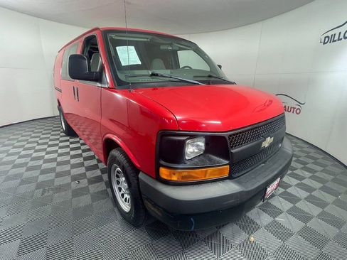 Used 2009 Chevrolet Express 1500 RWD image 11