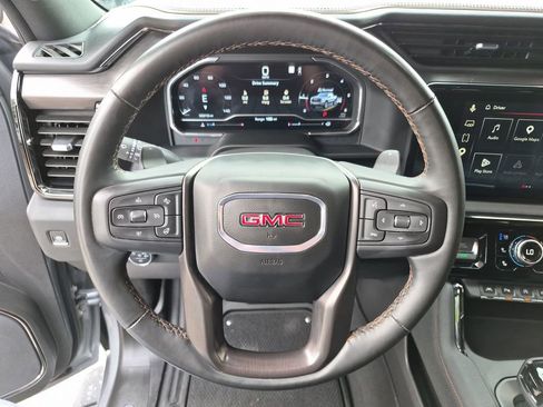 Used 2024 GMC Sierra 1500 AT4 w/ Technology Package AWD/4WD image 23