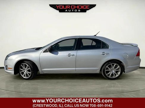 Used 2012 Ford Fusion SE image 2