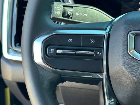 Used 2023 GMC Canyon Elevation w/ Convenience Package RWD image 23
