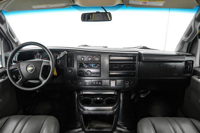 Used 2023 Chevrolet Express 2500 RWD image 11